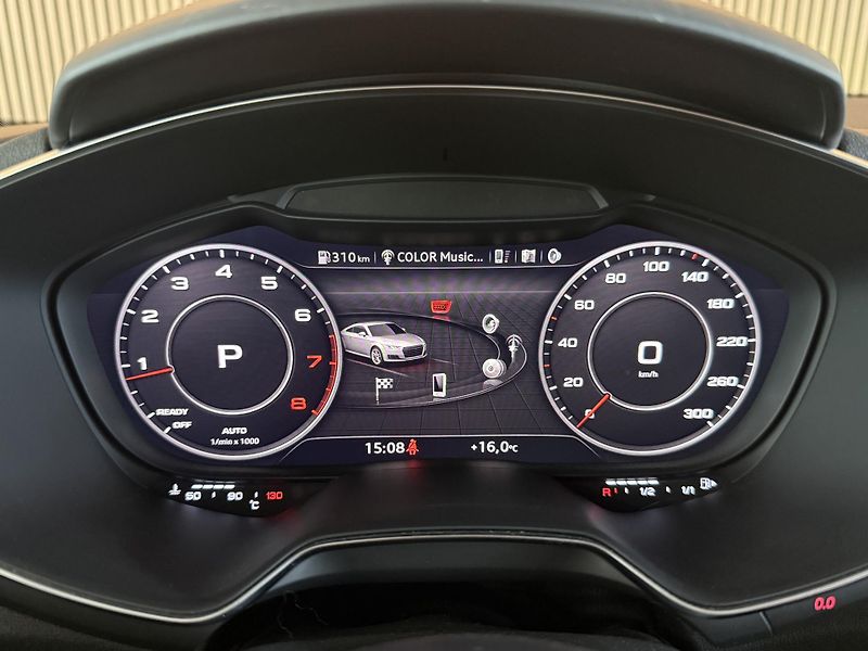 Audi TT 45 TFSI Coupé Exclusive B&O CZ - fotka 24 z 37