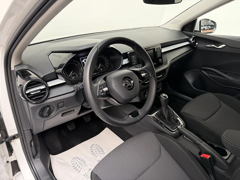 Škoda Fabia 1.0 TSI 70kW Ambition - fotka 4 z 10