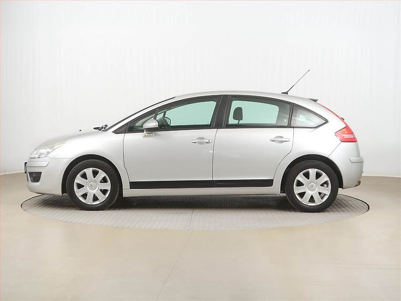 Citroën C4 (2010) 1.4 16V, nová STK, CZ doklady - fotka 3 z 14
