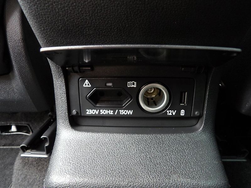 Škoda Kodiaq 1.4TSI 110kW 4x4 Tažné 360° - fotka 26 z 34