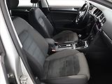 Volkswagen Golf (2018) 1.0 TSI, Tempomat - náhled 7