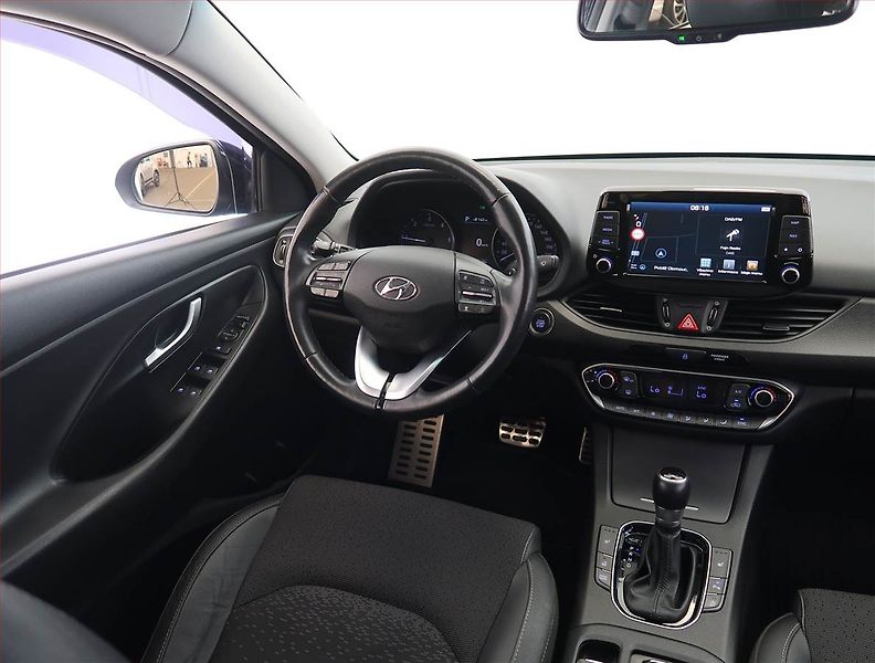 Hyundai i30 (2019) Style 1.6 CRDi, Automat - fotka 7 z 23