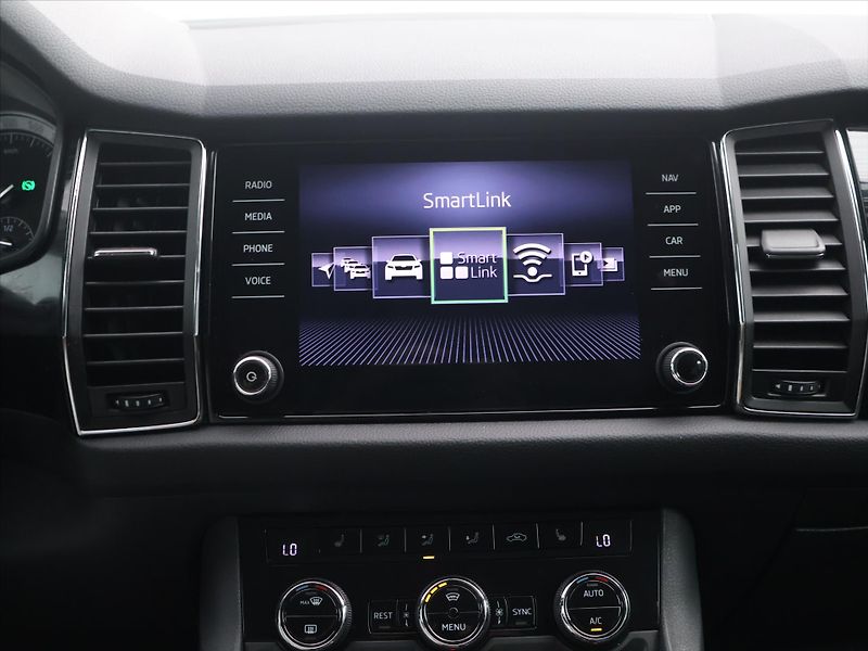 Škoda Kodiaq 2,0 TDI 140kW Style DSG 4x4 CZ - fotka 18 z 29