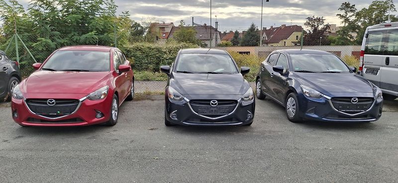 Mazda 3 Mazda 3 2.0 Skyactiv Rezervace - fotka 35 z 35