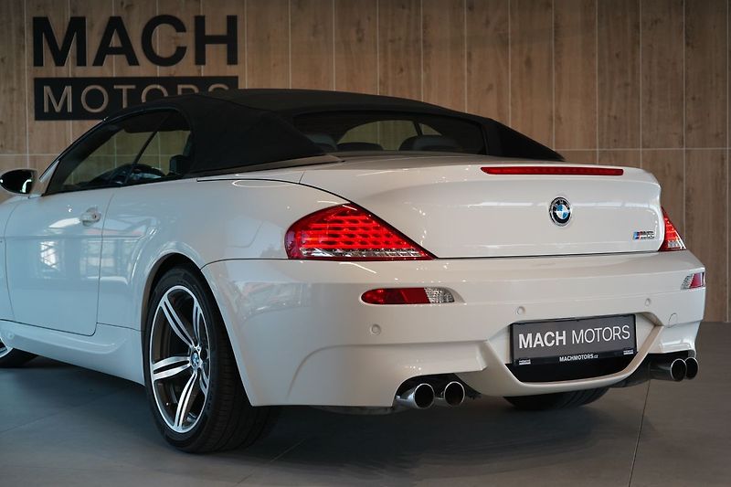 BMW M6 Cabrio, V10,Head-up,Soft-close - fotka 14 z 41