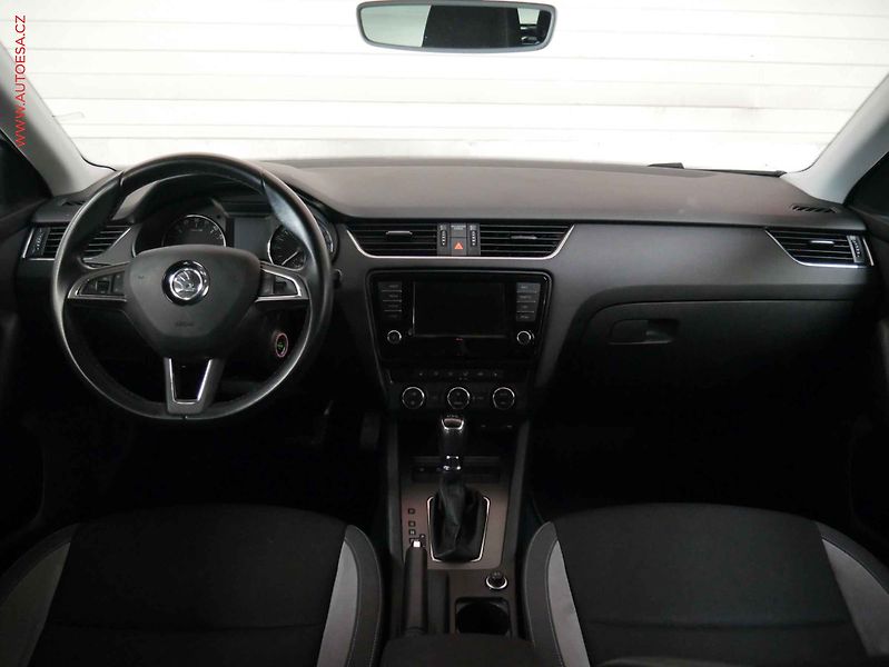 Škoda Octavia (2017) 2.0 TDi, Ambition, DSG - fotka 8 z 21