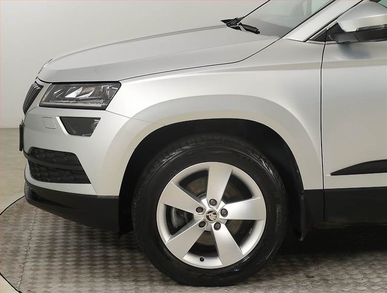 Škoda Karoq (2019) Style Plus 2.0 TDI - fotka 15 z 23