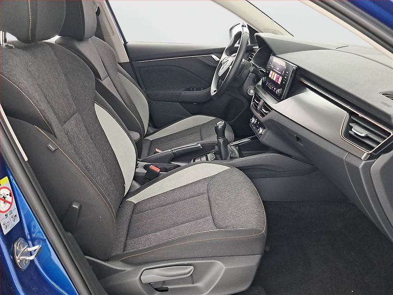 Škoda Scala (2022) Style 1.5 TSI, Serv.kniha - fotka 9 z 23