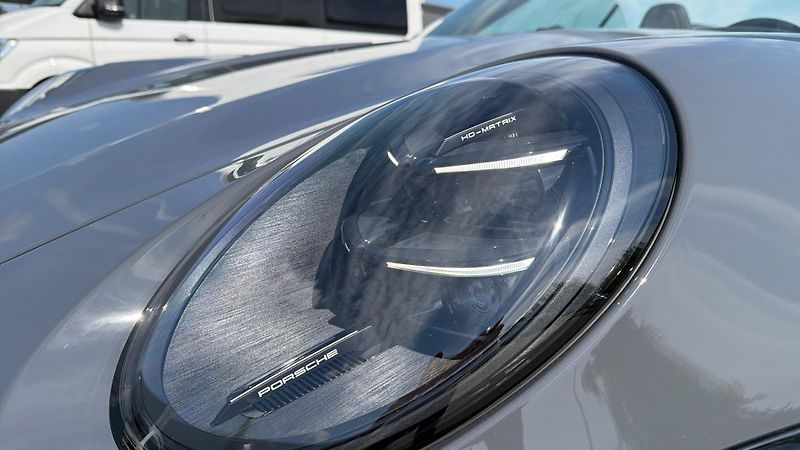 Porsche 911 Cabrio - fotka 13 z 30