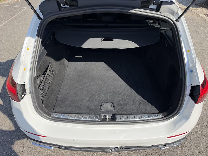 Mercedes-Benz Třídy C C 300D 195kW Kombi AMG LINE  - fotka 22 z 22