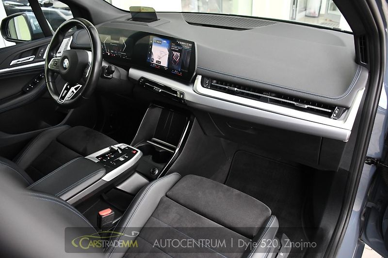 BMW Řada 2 218D ACTIVE TOURER ČR 1M - fotka 15 z 60