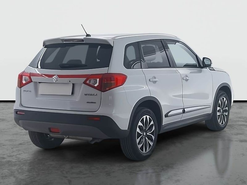 Suzuki Vitara (2016) 1.6 DDiS, 4X4, Kůže, Navi - fotka 5 z 21