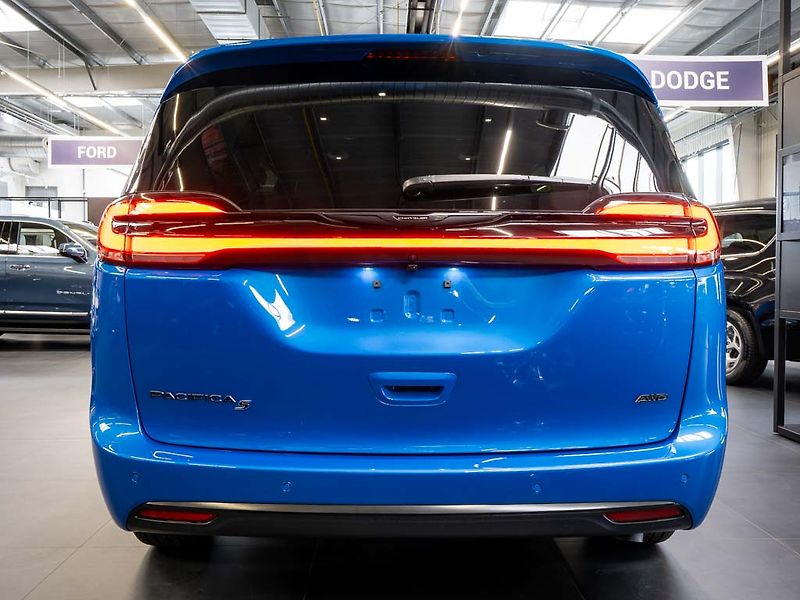 Chrysler Pacifica (2026) 3.6 Select AWD, 360 Cam 2x LCD - fotka 5 z 37