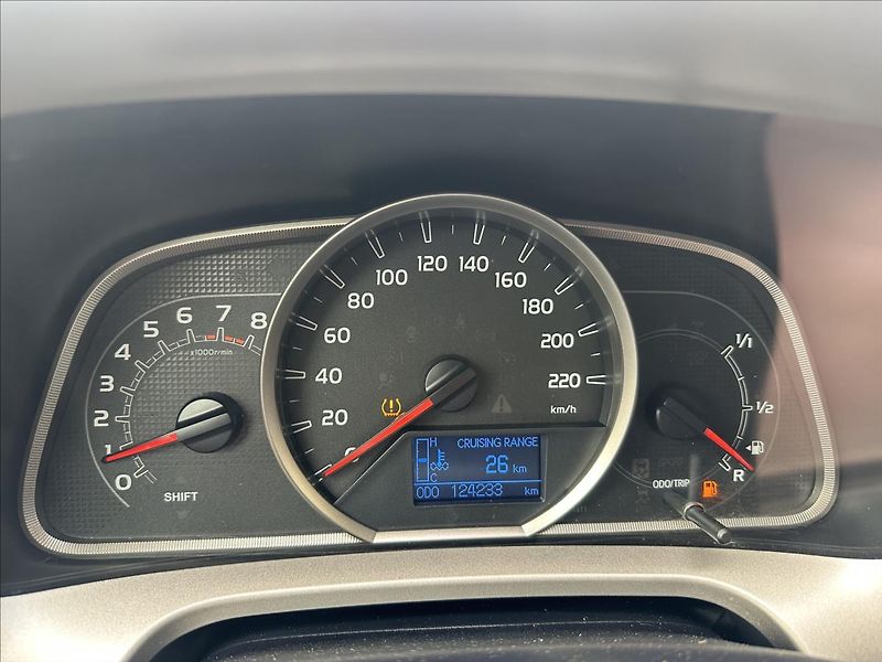 Toyota RAV4 2,0 4x4 TAŽNÉ - fotka 15 z 24