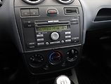Ford Fiesta (2006) Ghia 1.25, za skvělou cenu - náhled 9