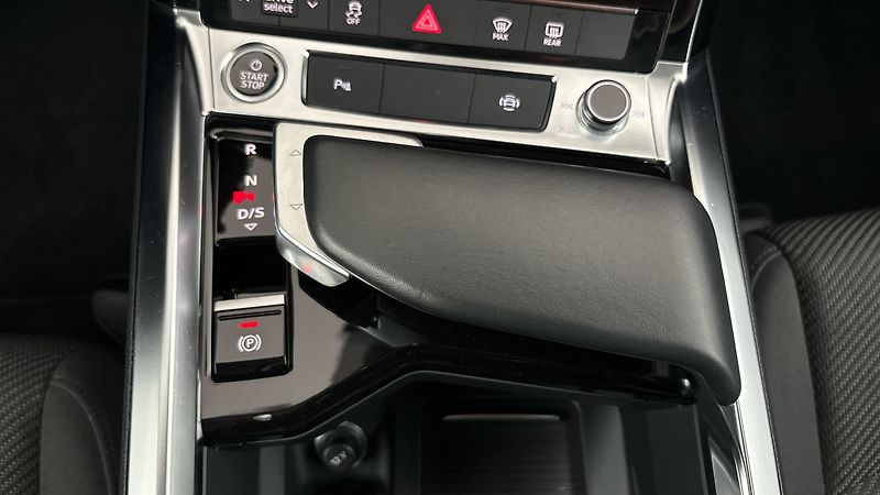 Audi e-tron 55 AUT Quattro - fotka 22 z 26