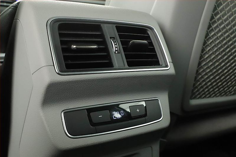 Audi Q5 (2017) basis 2.0 TDI, 4X4, Automat - fotka 26 z 27