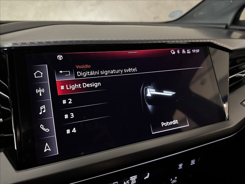Audi Q4 e-tron 45 Quattro 195kW LED Matrix - fotka 34 z 49
