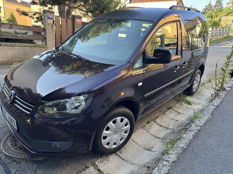 Volkswagen Caddy (2013) Velmi dobrý - fotografie inzerátu