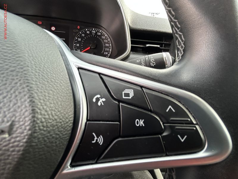 Renault Clio (2020) 1.0 TCe, Experience - fotka 17 z 17