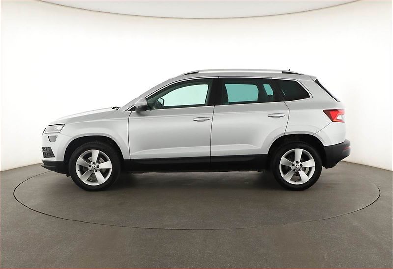 Škoda Karoq (2021) Style 1.5 TSI - fotka 3 z 30