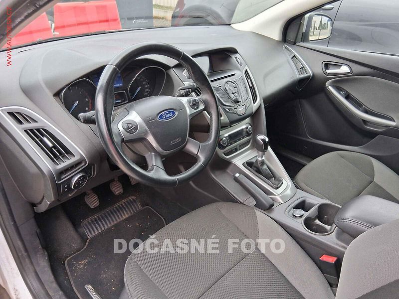Ford Focus (2014) 1.6 TDCi, 1.maj, AC, STK6/28 - fotka 3 z 3