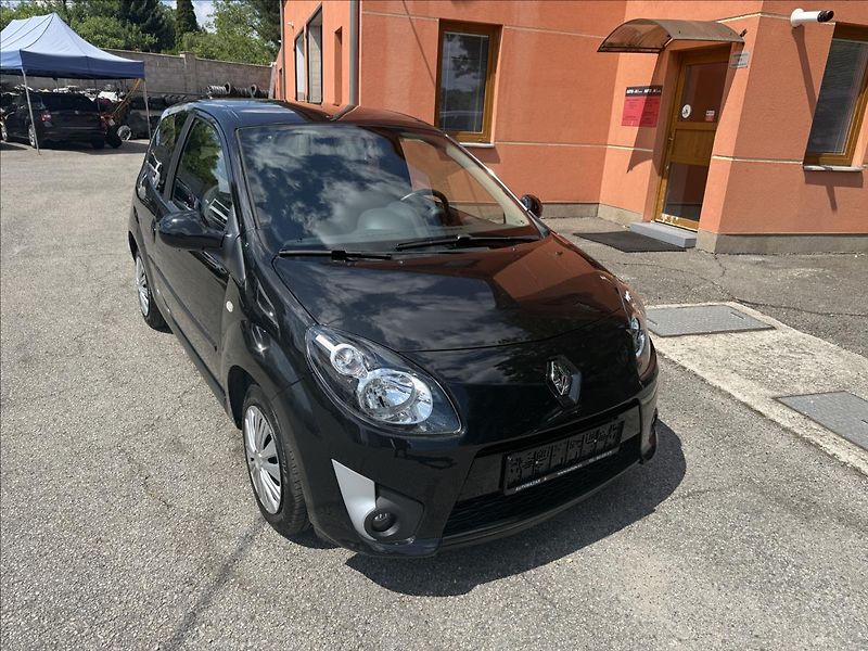 Renault Twingo 1,2 i - fotka 3 z 24