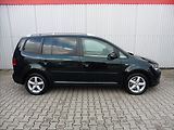 Volkswagen Touran 2,0 TDI Life, 7.míst, Vyhř.sed - náhled 3