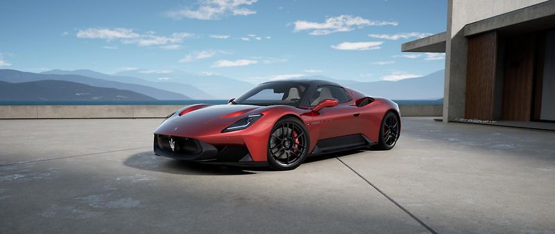 Maserati MC20 (2026) PURA Cielo 630HP - fotka 9 z 11