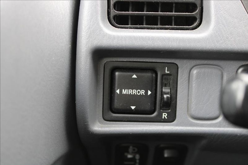 Daihatsu Terios 1,3 i  4 x 4,STK 3/2027,KLIMA - fotka 21 z 25