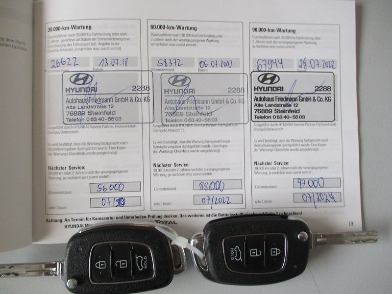 Hyundai Tucson 1.6 GDi 99kW*70tkm*KRÁSNÝ STAV - fotka 40 z 41