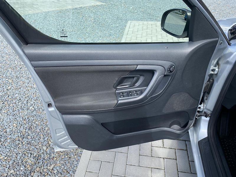 Škoda Roomster 1.2 TSI 63kW-1xMAJ.- 81 000KM - fotka 12 z 42