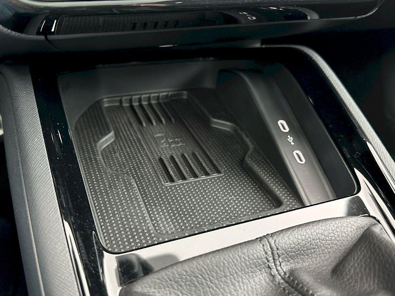 Škoda Kamiq (2025) DSG 1.0TSI 85kW Monte Carlo - fotka 23 z 33