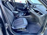 BMW X1 (2022) 2.0D 140kW, X-Drive Alu Kola!  - náhled 15