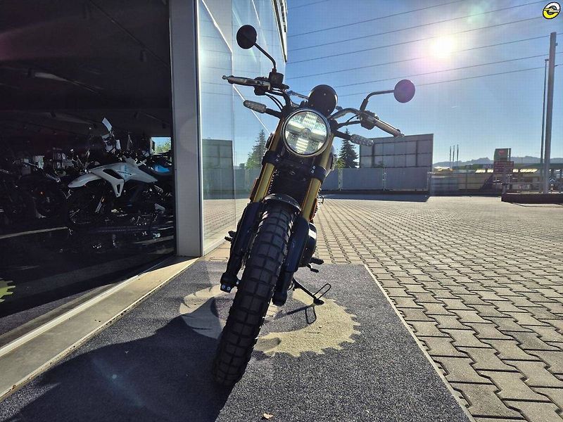 Royal Enfield Interceptor 650 (2026) Interceptor BEAR 650 - fotka 74 z 85