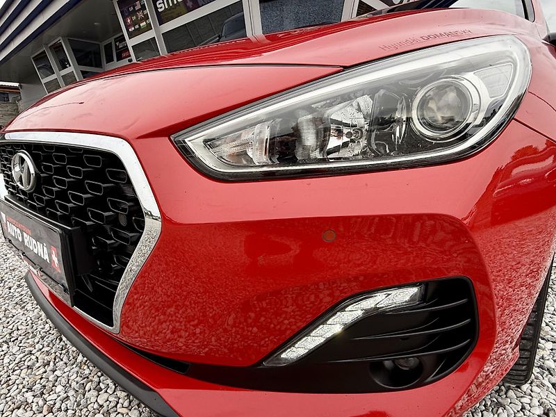 Hyundai i30 1,4 T-GDI DCT Style Automat ČR - fotka 3 z 42