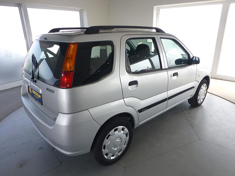 Suzuki Ignis (2004) 1,3I-68KW**KLIMATIZACE**5DVEŘÍ - fotka 5 z 23