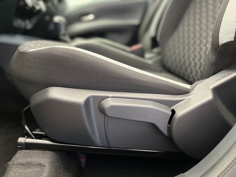 Toyota Aygo X  1.0 CVT Style - fotka 10 z 27