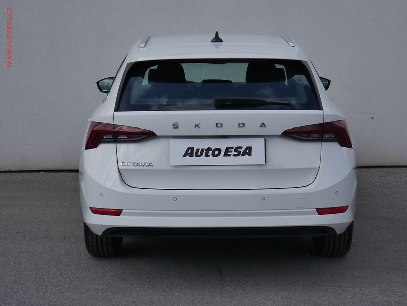 Škoda Octavia (2021) 2.0 TDi, ČR, Style, LED, navi - fotka 5 z 17