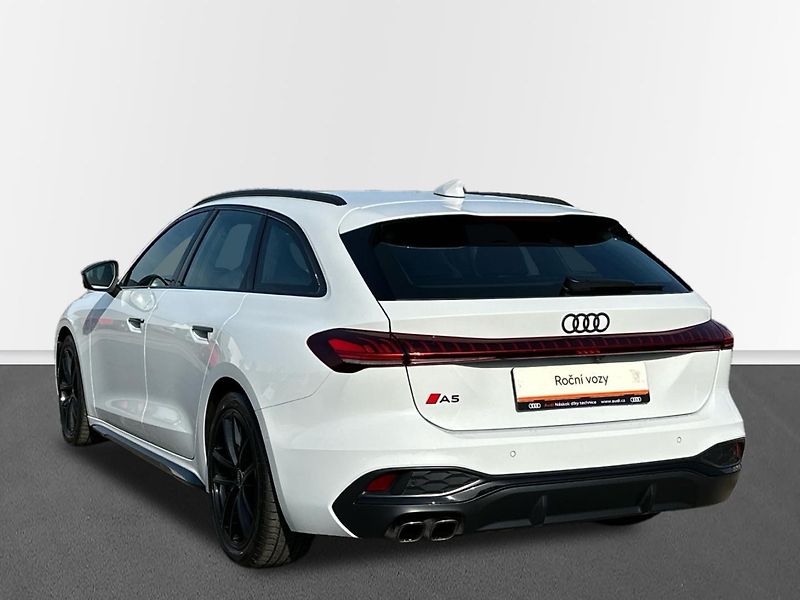Audi A5 Avant 2,0 TDI quattro S-line 1 - fotka 8 z 22