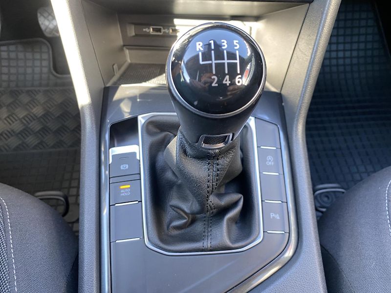 Volkswagen Tiguan Allspace 1.4TSI 110KW -ALLSPACE- DPH - fotka 29 z 47