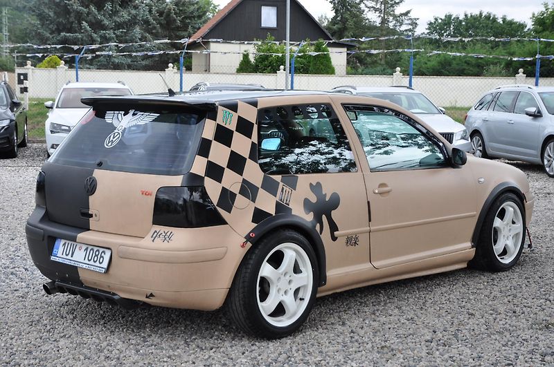 Volkswagen Golf IV 1.9TDi 66kW 3dv. - fotka 3 z 12