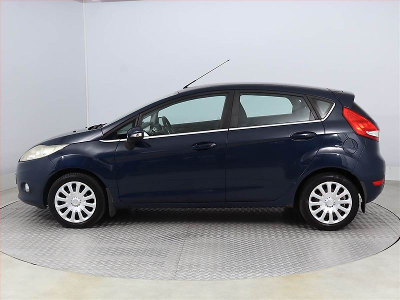 Ford Fiesta (2009) 1.25, Serv.kniha - fotka 3 z 12