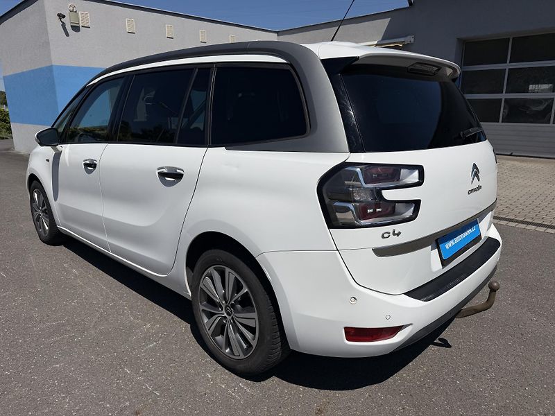Citroën C4 Picasso 1,6i 121kW EXCLUSIVE - fotka 6 z 23