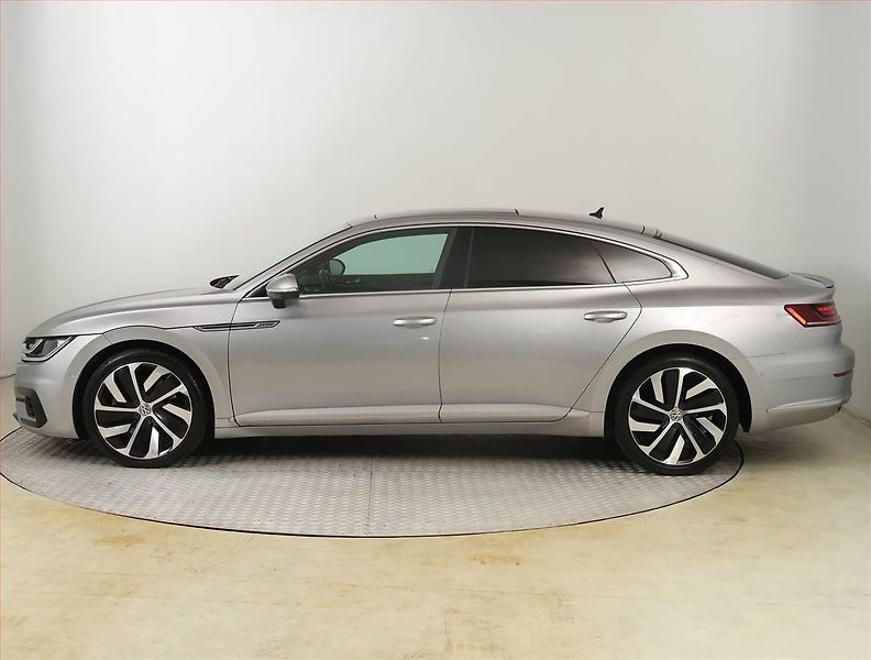 Volkswagen Arteon (2017) R-line 2.0 BiTDI 4Motion, 4X4 - fotka 3 z 26