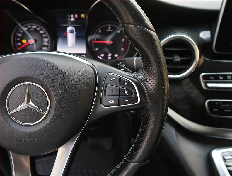 Mercedes-Benz Třídy V (2018) 250 d, ČR, 1Maj - fotka 26 z 29
