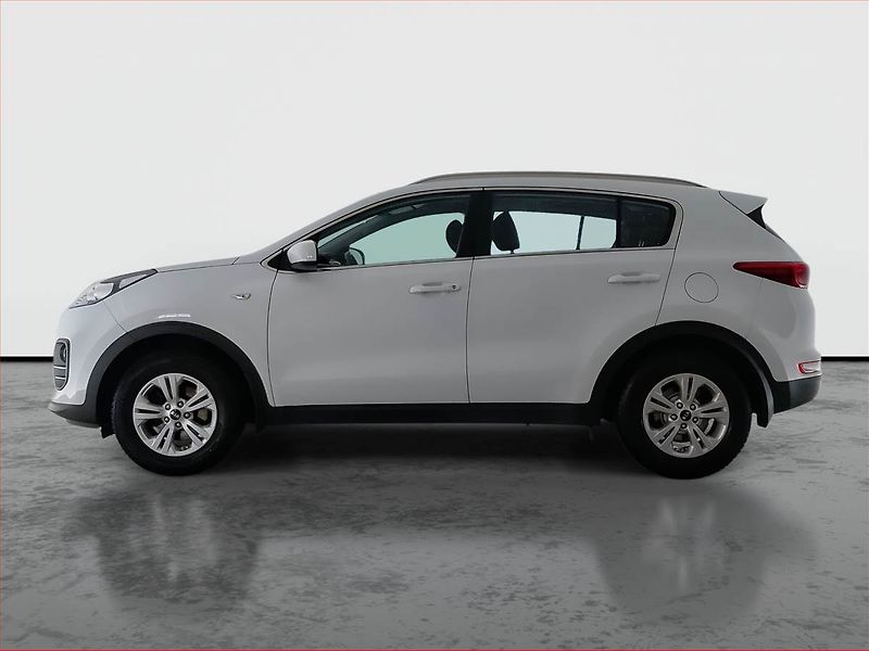 Kia Sportage (2016) 1.6 GDI, Serv.kniha, Xenony - fotka 3 z 17