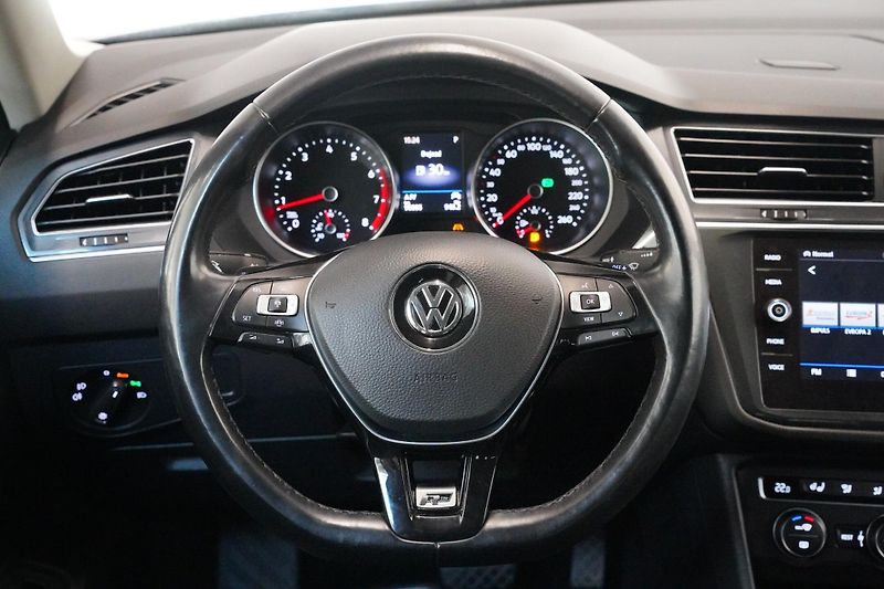 Volkswagen Tiguan Allspace - fotka 18 z 30