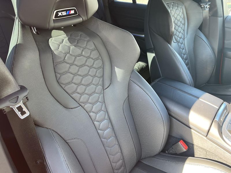 BMW X5 M-NEHAVAR-1.maj-DPH 41 tkm ČR! - fotka 29 z 50