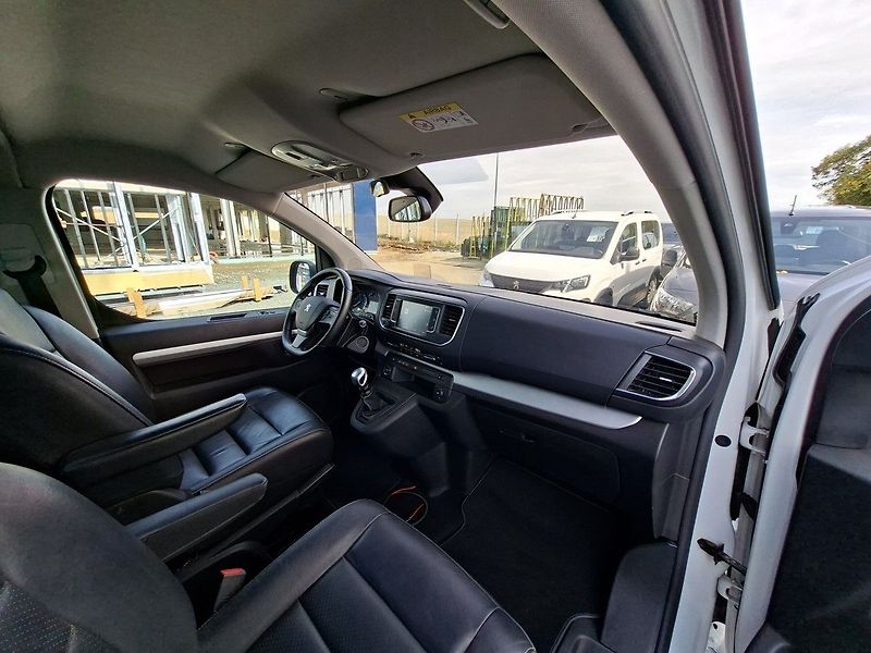 Peugeot Traveller LONG ALLURE 2,0 BHDI 150k M6 - fotka 14 z 27